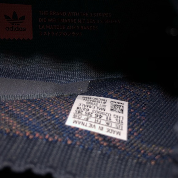 Adidas Primeknit Sneaker - Picture 6 of 8